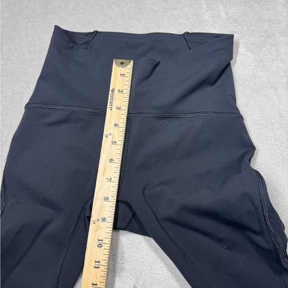 Lululemon Train Times Crop (17") Black Mesh Panels Capri Athletic Leggings 4 - Picture 10 of 16